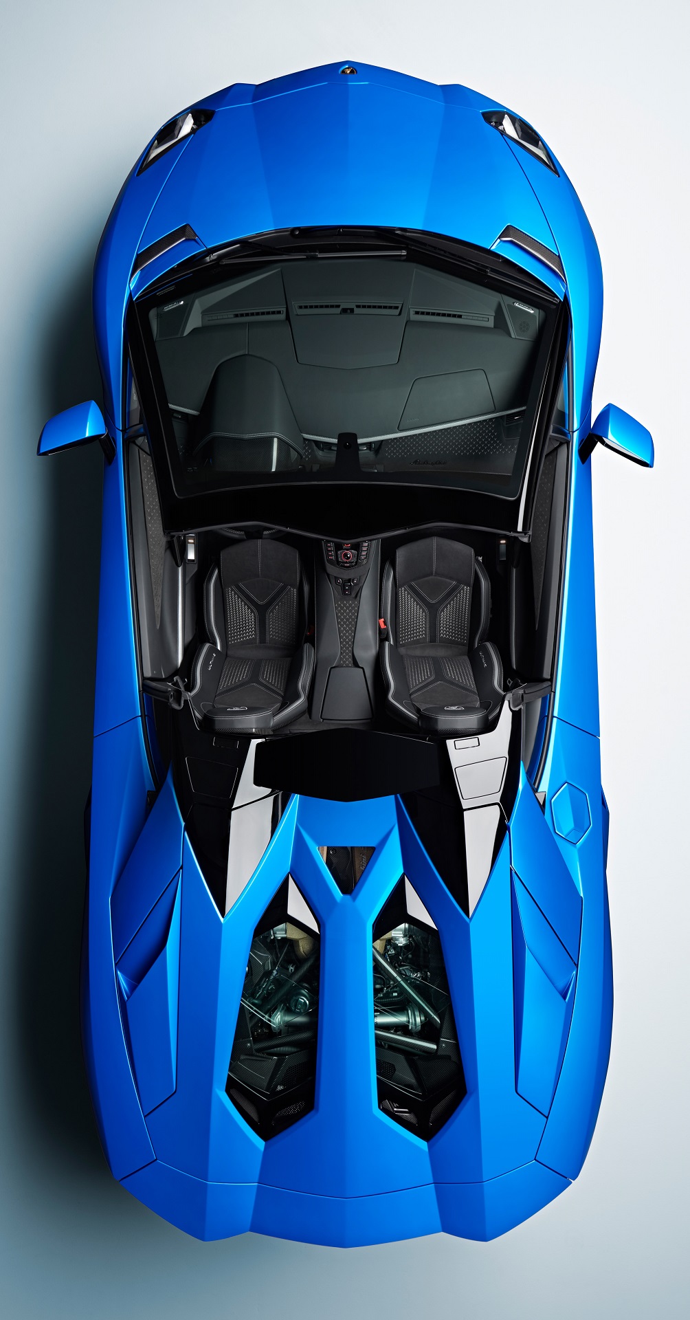 Download 2022 Lamborghini Aventador LP 780-4 Ultimae Roadster - Top HD Phone Wallpaper 1004x1920 #54