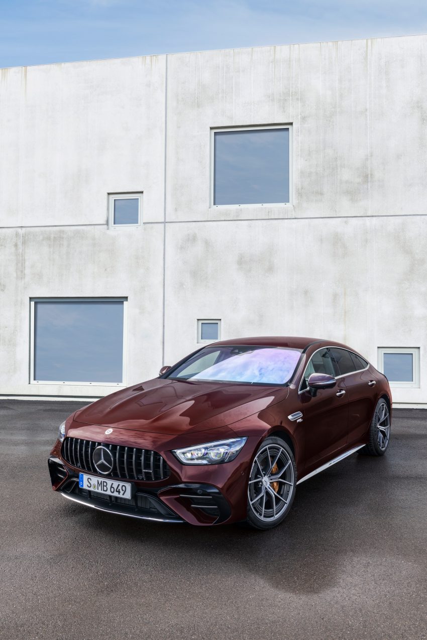 2022 Mercedes-AMG GT 53 4MATIC+ 4-Door Coupe - Front Three-Quarter Phone Wallpaper 850x1275 #9