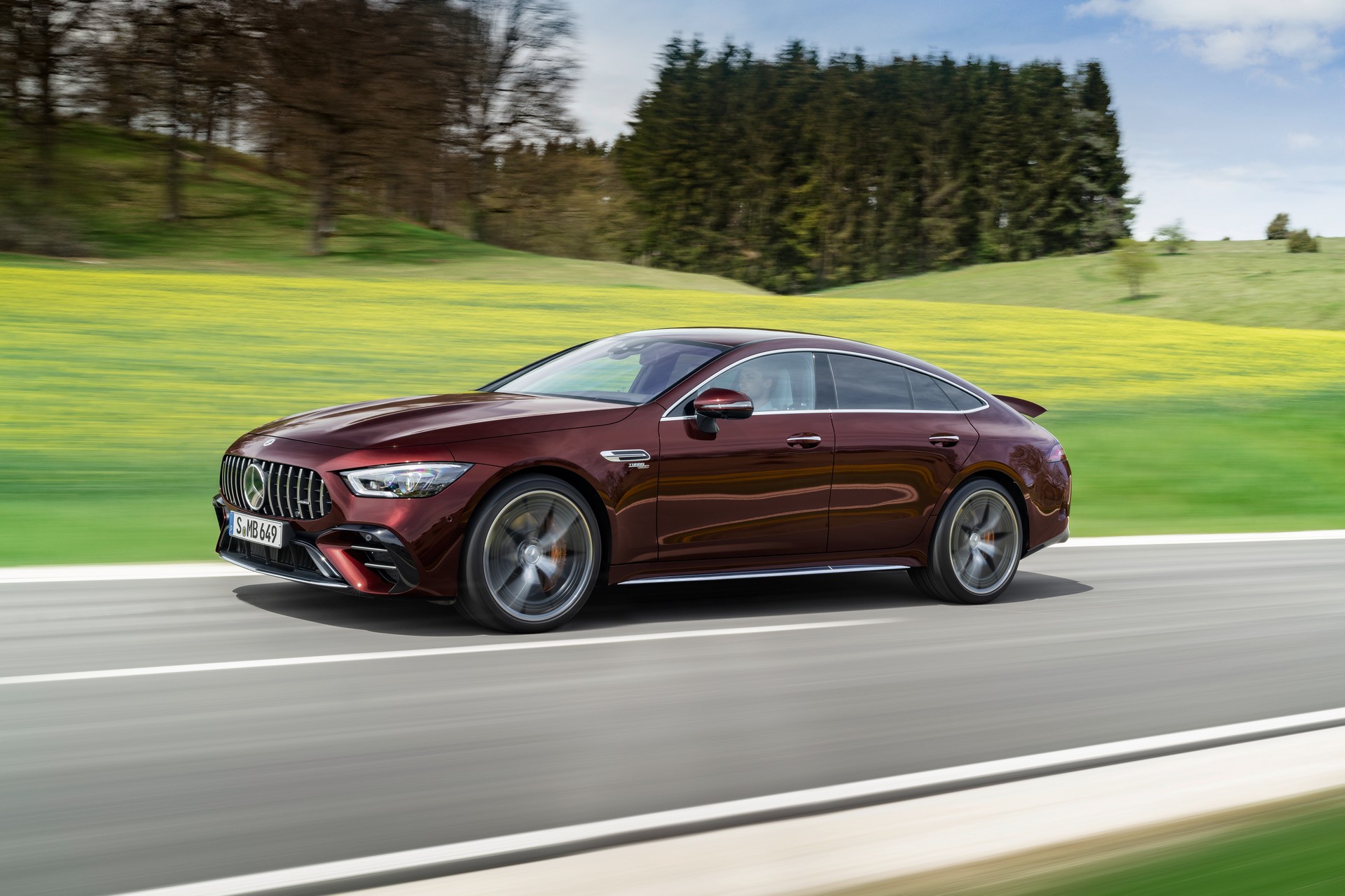 Download 2022 Mercedes-AMG GT 53 4MATIC+ 4-Door Coupe - Front Three-Quarter HD Wallpaper 1920x1280 #2