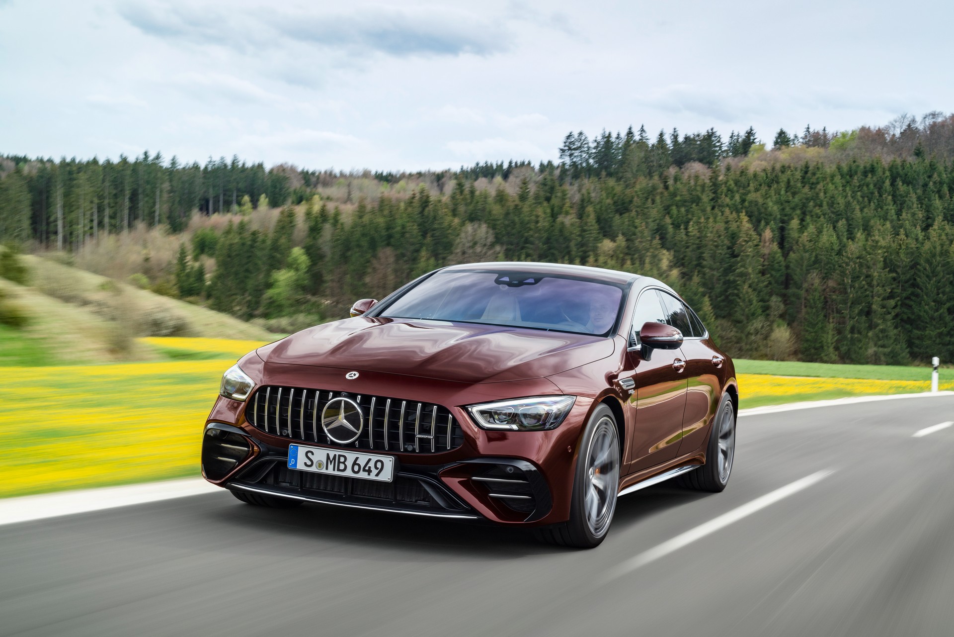 Download 2022 Mercedes-AMG GT 53 4MATIC+ 4-Door Coupe - Front HD Wallpaper 1920x1281 #1