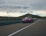 2022 Porsche 911 Carrera GTS - Front Three-Quarter Wallpaper 190x150