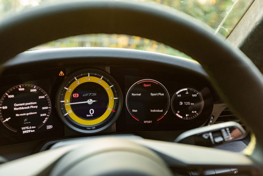 2022 Porsche 911 Carrera GTS - Instrument Cluster Wallpaper 850x567 #70