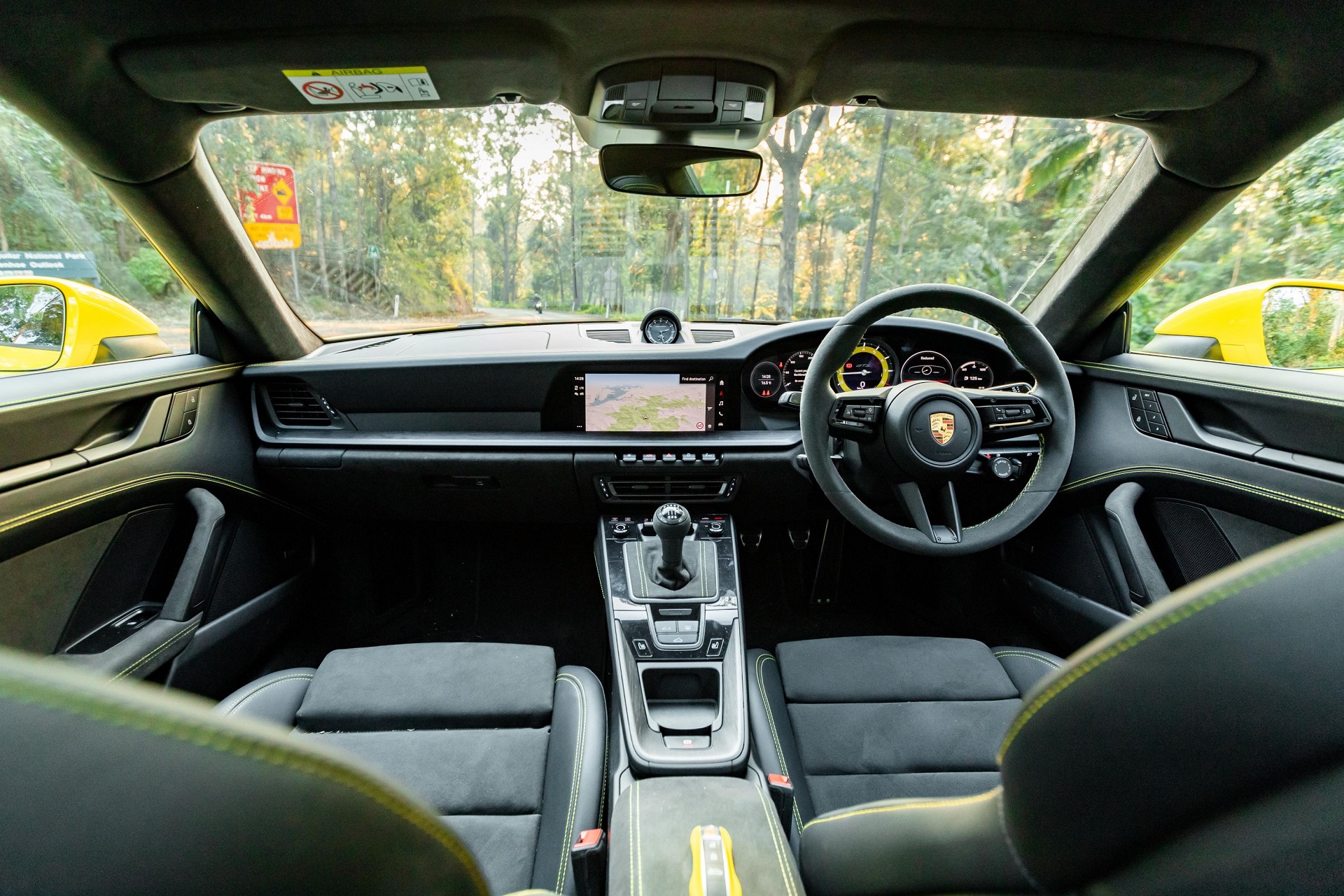 Download 2022 Porsche 911 Carrera GTS - Interior, Cockpit HD Wallpaper 1920x1280 #55