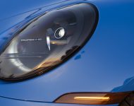 2022 Porsche 911 Targa 4 GTS - Headlight Wallpaper 190x150