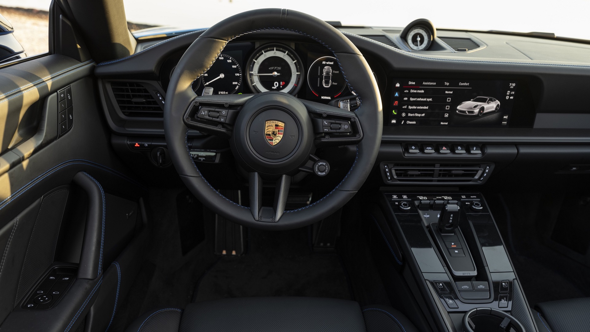 Download 2022 Porsche 911 Targa 4 GTS - Interior, Cockpit HD Wallpaper 1921x1080 #86