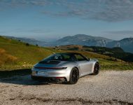 2022 Porsche 911 Targa 4 GTS - Rear Three-Quarter Wallpaper 190x150