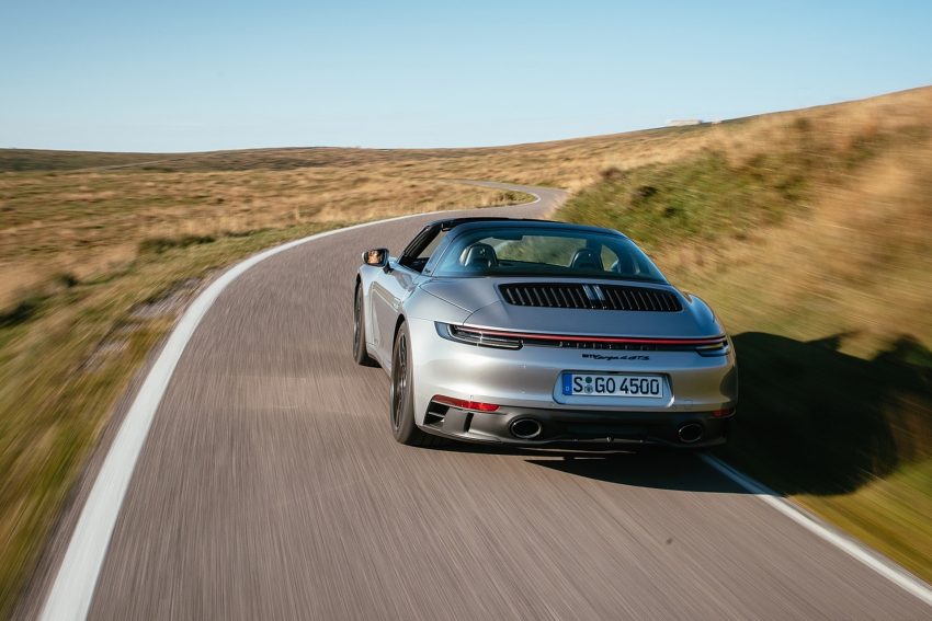 2022 Porsche 911 Targa 4 GTS - Rear Wallpaper 850x567 #34