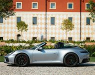 2022 Porsche 911 Targa 4 GTS - Side Wallpaper 190x150