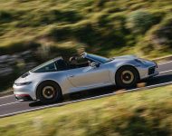 2022 Porsche 911 Targa 4 GTS - Side Wallpaper 190x150