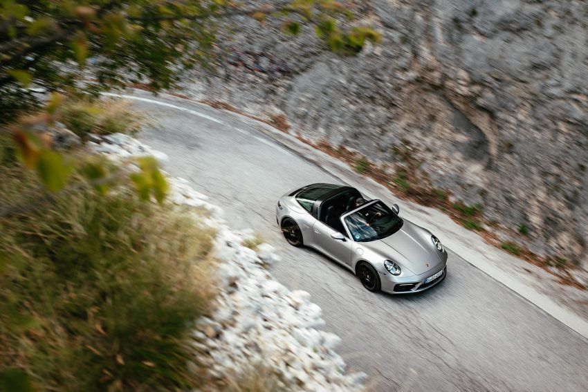 2022 Porsche 911 Targa 4 GTS - Top Wallpaper 850x567 #40