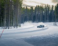 2022 Rimac Nevera - Front Three-Quarter Wallpaper 190x150