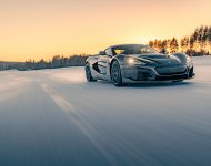 2022 Rimac Nevera - Front Three-Quarter Wallpaper 190x150