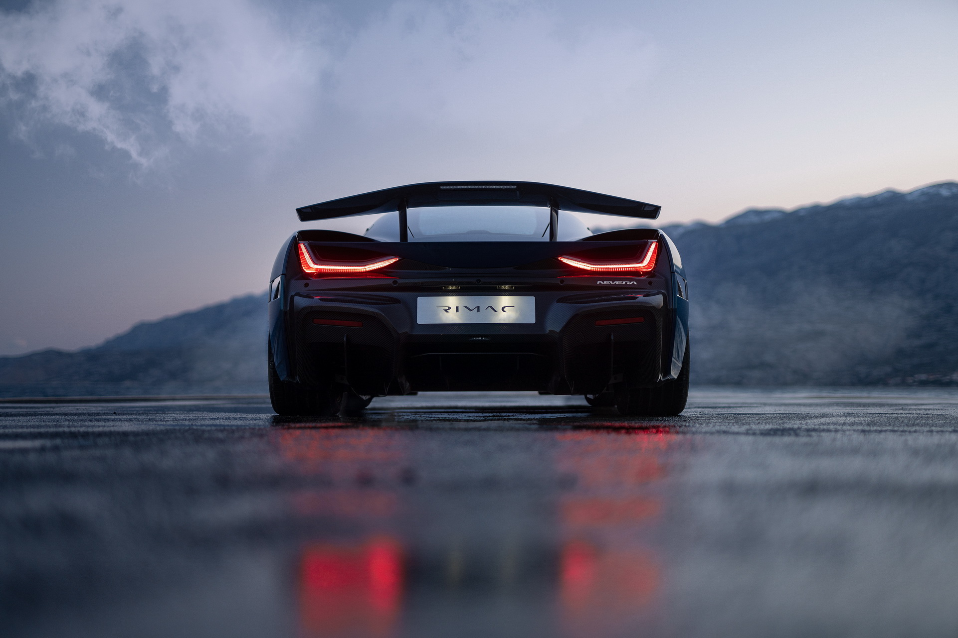 Download 2022 Rimac Nevera - Rear HD Wallpaper 1921x1281 #12