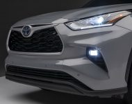 2022 Toyota Highlander Bronze Edition - Headlight Wallpaper 190x150