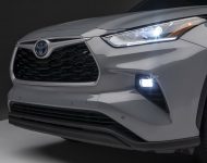 2022 Toyota Highlander Bronze Edition - Headlight Wallpaper 190x150
