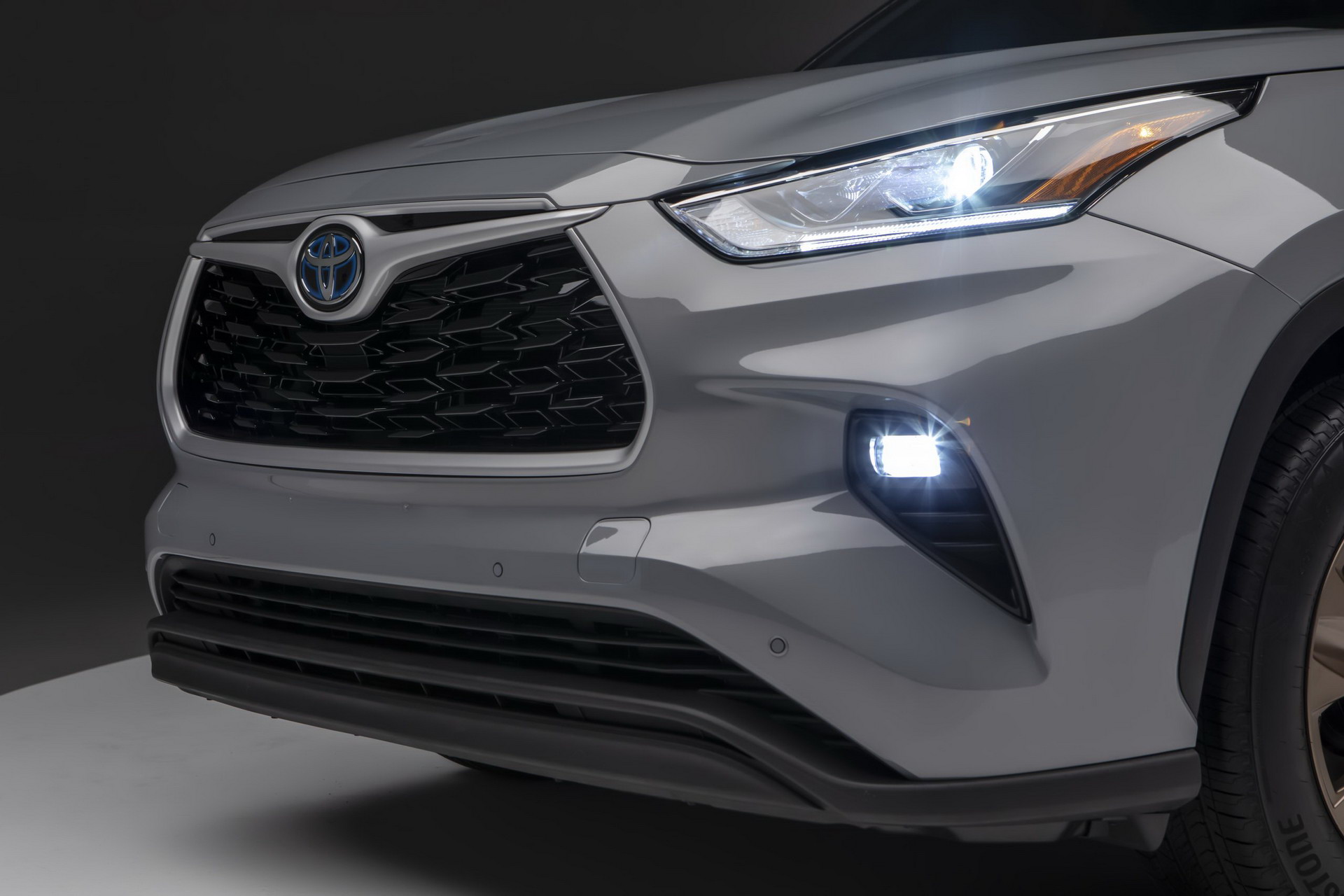 Download 2022 Toyota Highlander Bronze Edition - Headlight HD Wallpaper 1920x1280 #6