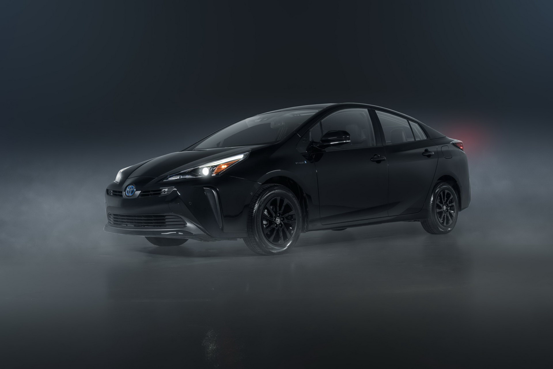 Download 2022 Toyota Prius Nightshade Edition - Front Three-Quarter HD Wallpaper 1920x1280 #2
