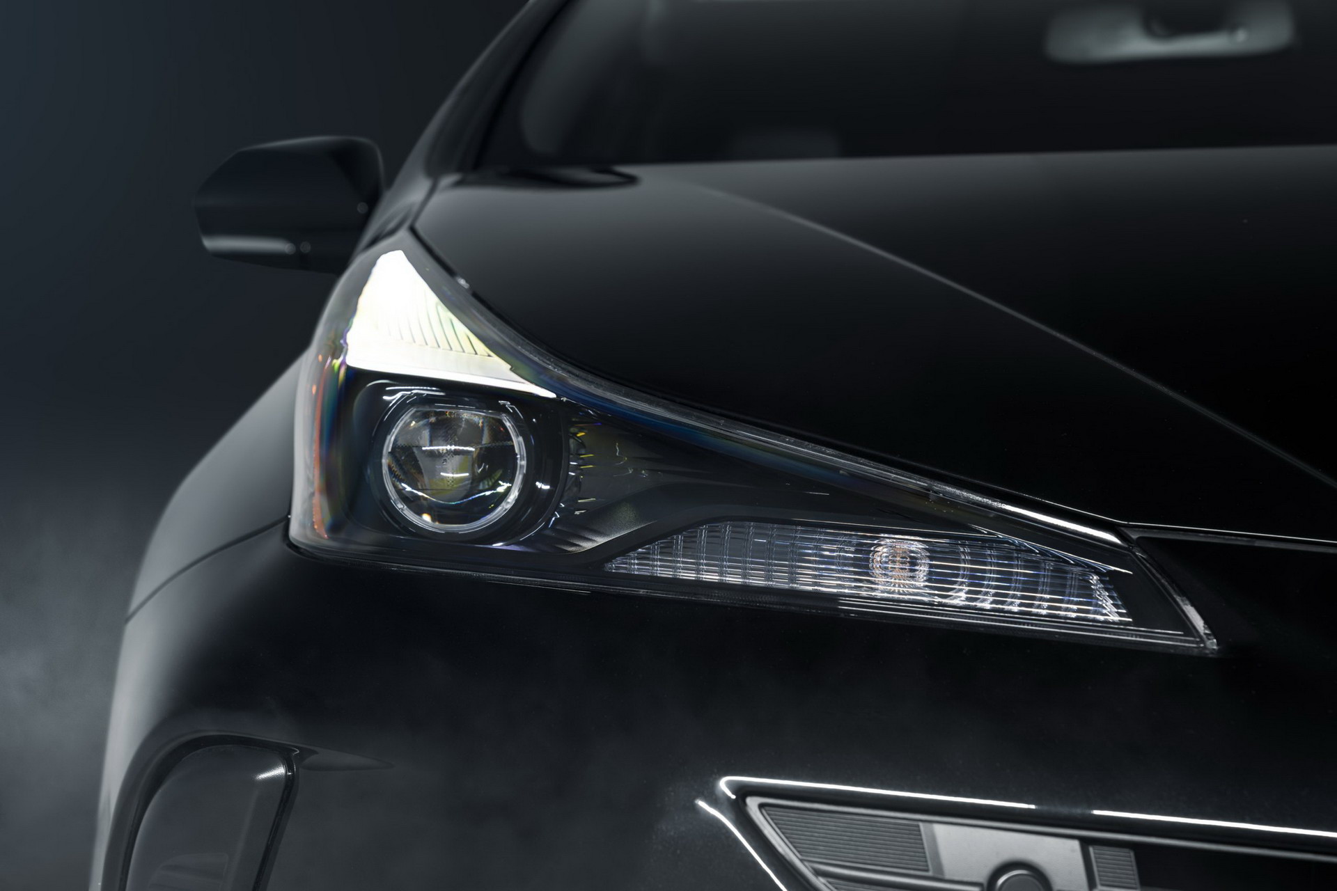 Download 2022 Toyota Prius Nightshade Edition - Headlight HD Wallpaper 1920x1280 #9