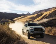 2022 Toyota Tacoma Trail Edition 4×4 - Front Wallpaper 190x150