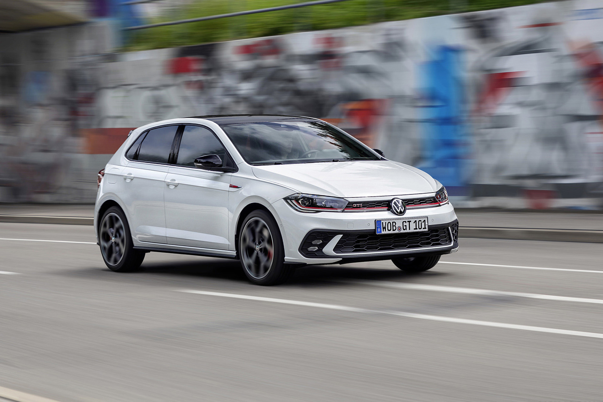 Download 2022 Volkswagen Polo GTI - Front Three-Quarter HD Wallpaper 1921x1281 #9