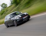 2021 Mini JCW Anniversary Edition - Front Three-Quarter Wallpaper 190x150