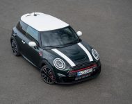 2021 Mini JCW Anniversary Edition - Front Three-Quarter Wallpaper 190x150