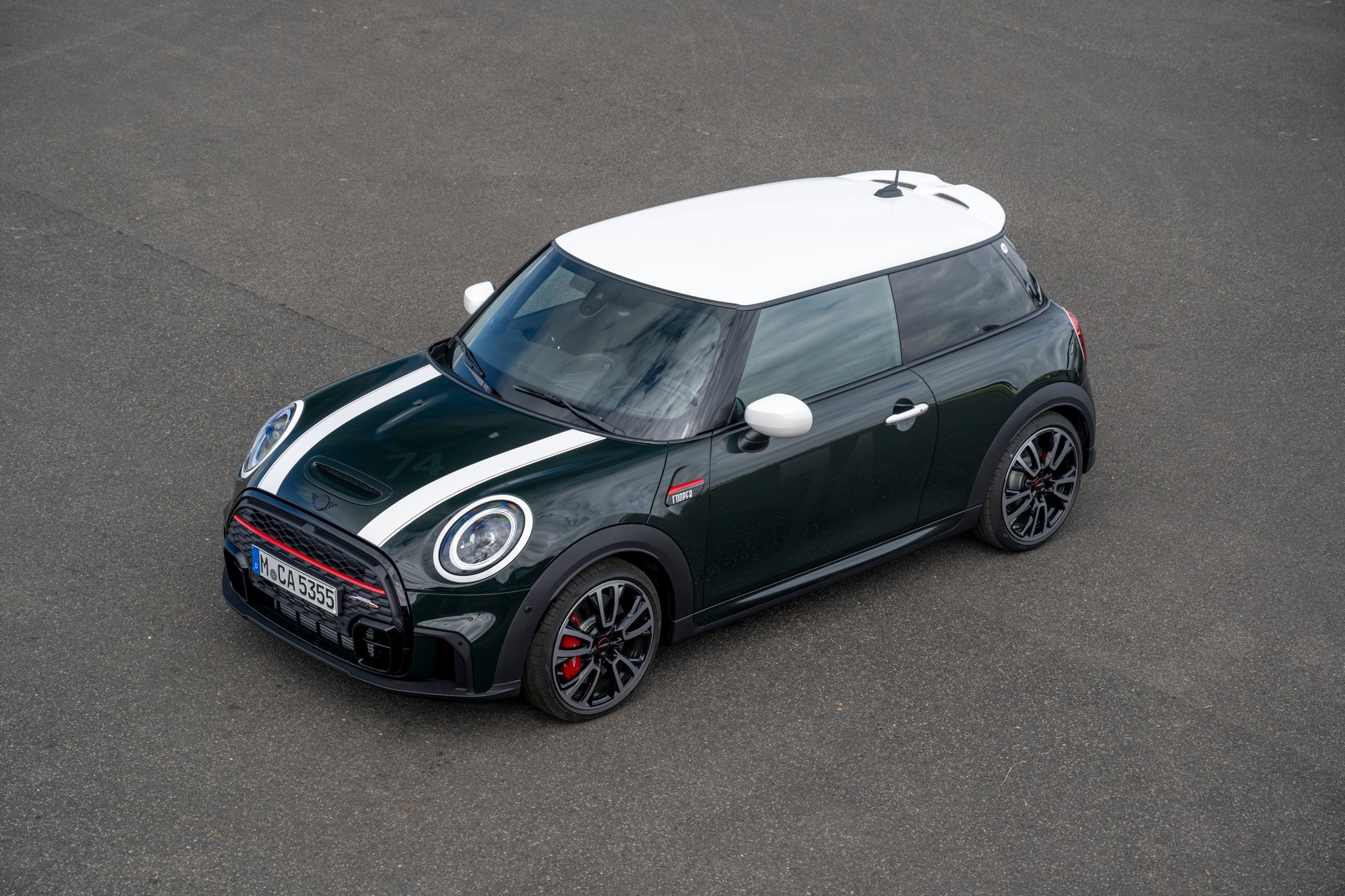 Download 2021 Mini JCW Anniversary Edition - Front Three-Quarter HD Wallpaper 1920x1280 #4