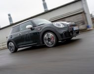 2021 Mini JCW Anniversary Edition - Front Three-Quarter Wallpaper 190x150