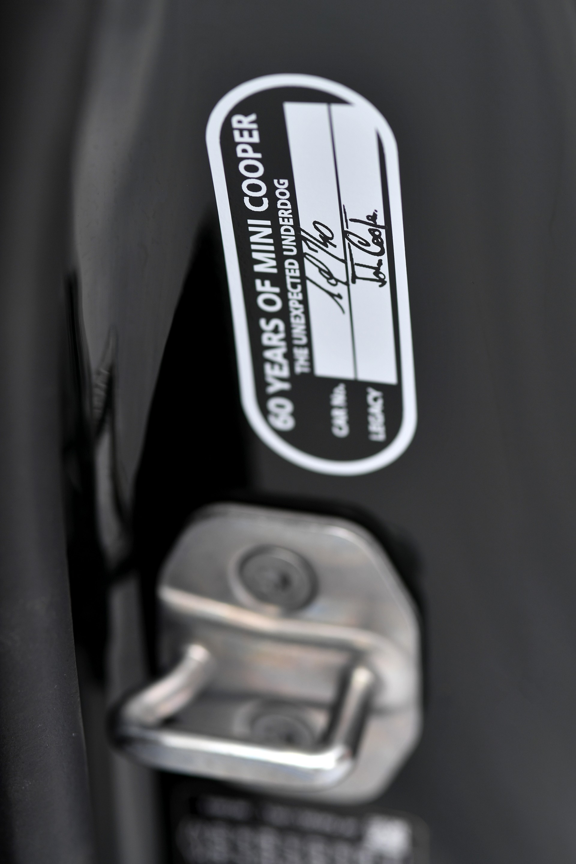 Download 2021 Mini JCW Anniversary Edition - Interior, Detail HD Phone Wallpaper 1920x2880 #37