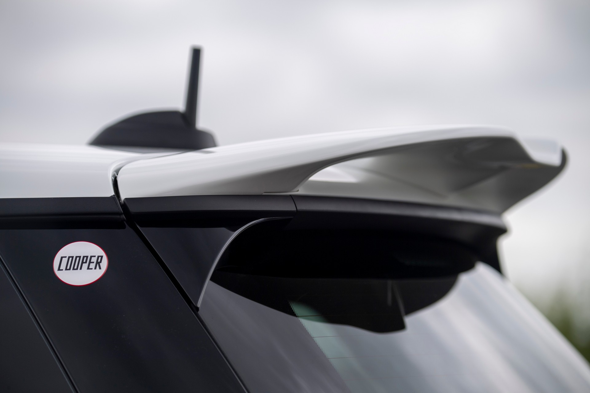 Download 2021 Mini JCW Anniversary Edition - Spoiler HD Wallpaper 1920x1280 #29