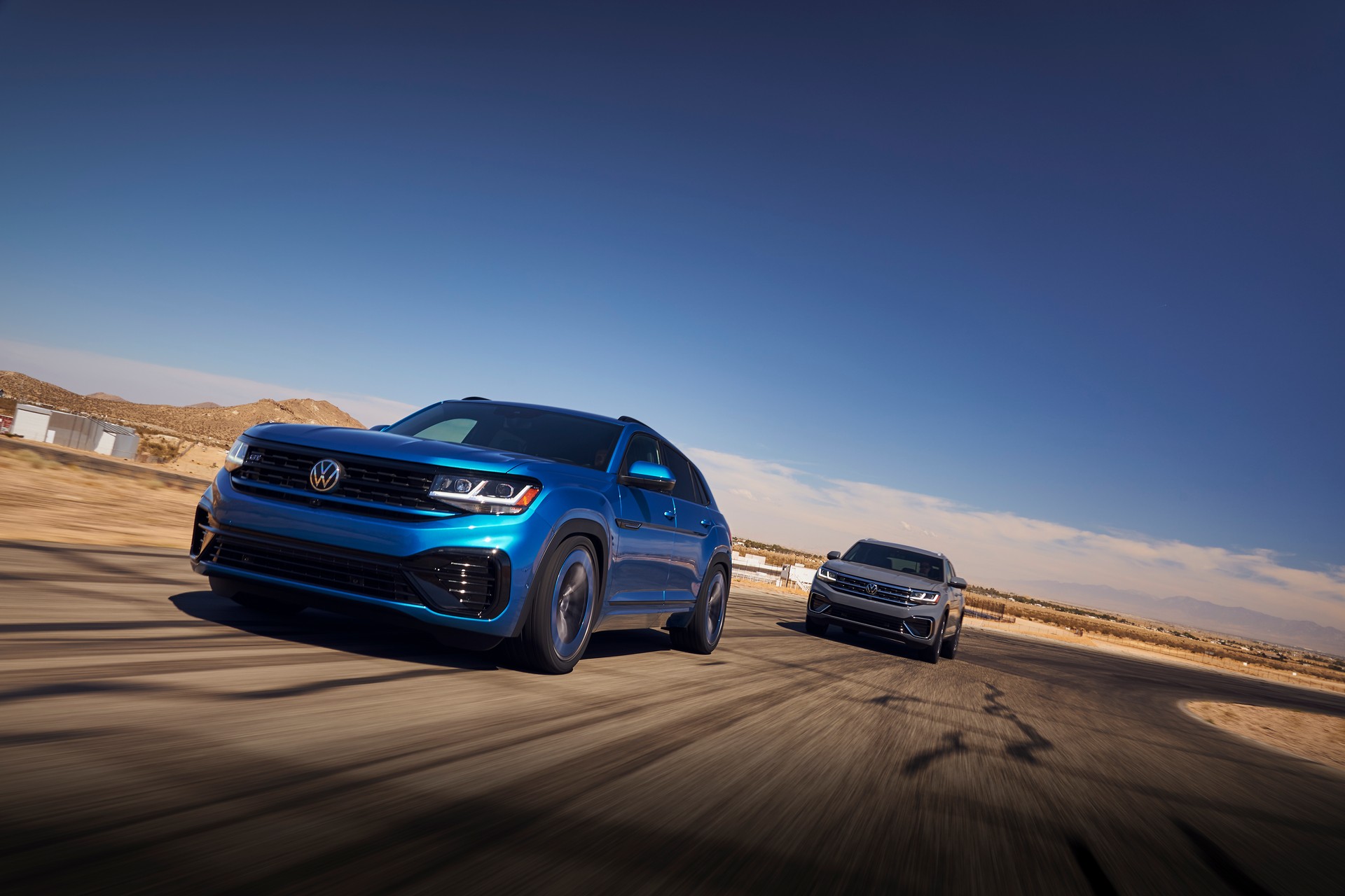 Download 2021 Volkswagen Atlas Cross Sport GT Concept - Front Three-Quarter HD Wallpaper 1920x1280 #3