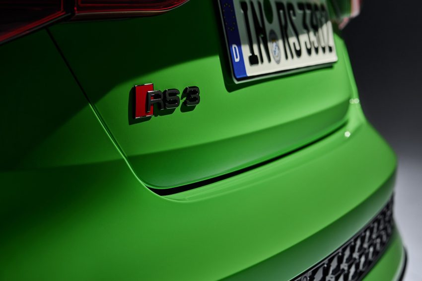 2022 Audi RS3 Sedan - Badge Wallpaper 850x566 #61