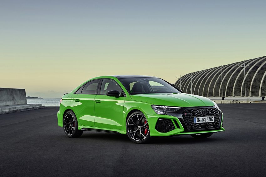 2022 Audi RS3 Sedan - Front Three-Quarter Wallpaper 850x566 #27