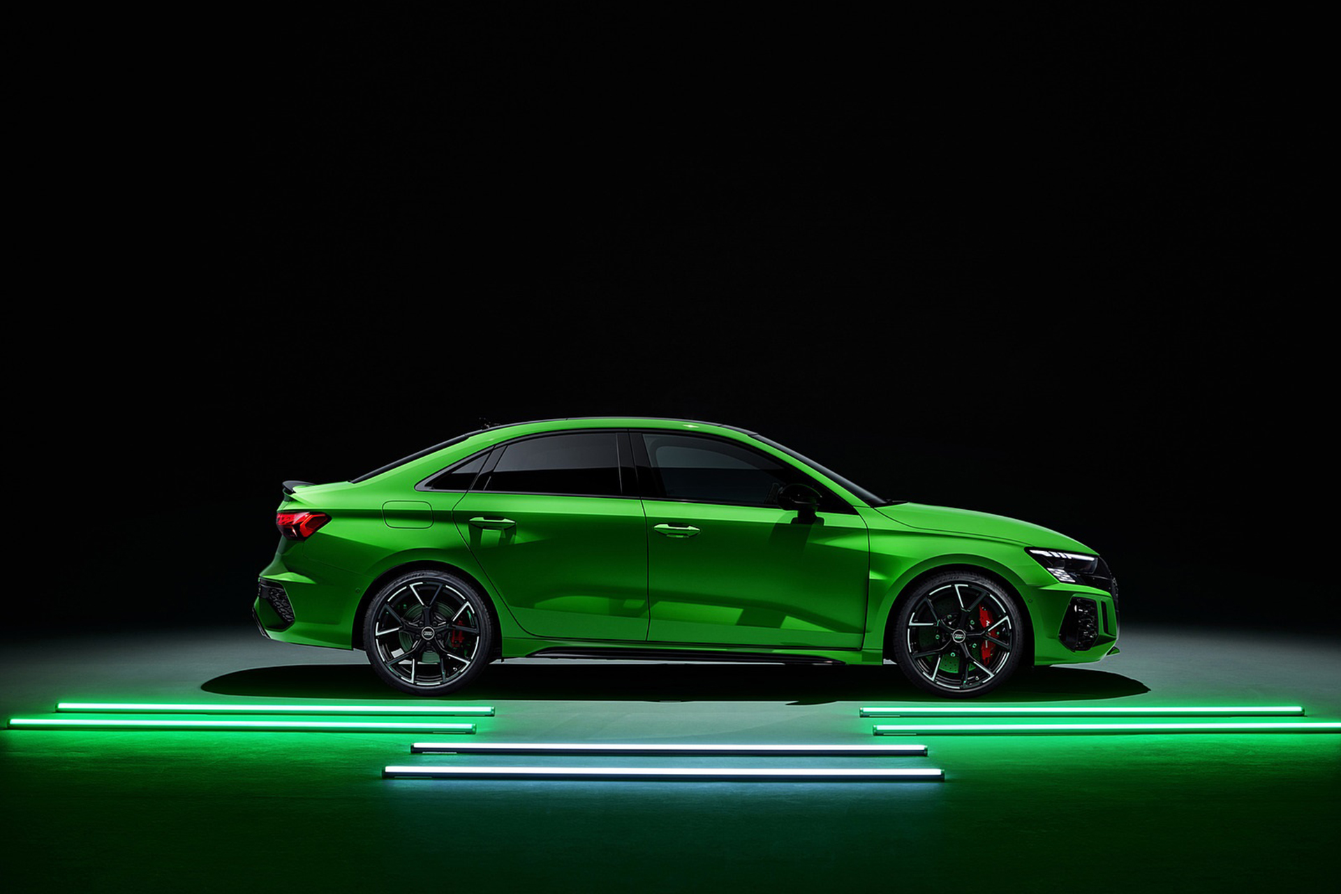 Download 2022 Audi RS3 Sedan - Side HD Wallpaper 1921x1280 #48