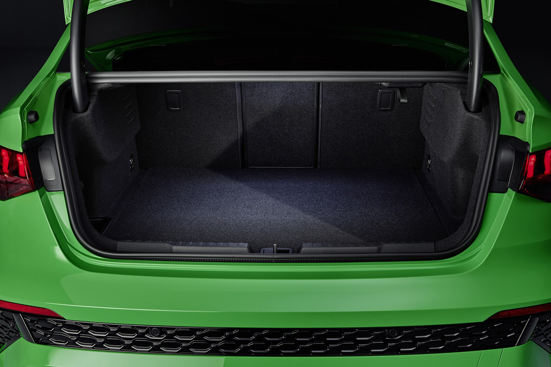 Download 2022 Audi RS3 Sedan - Trunk HD Wallpaper 1921x1280 #84