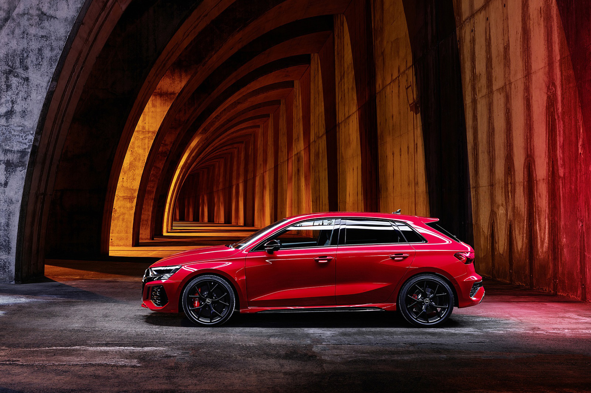 Download 2022 Audi RS3 Sportback - Side HD Wallpaper 1921x1280 #38