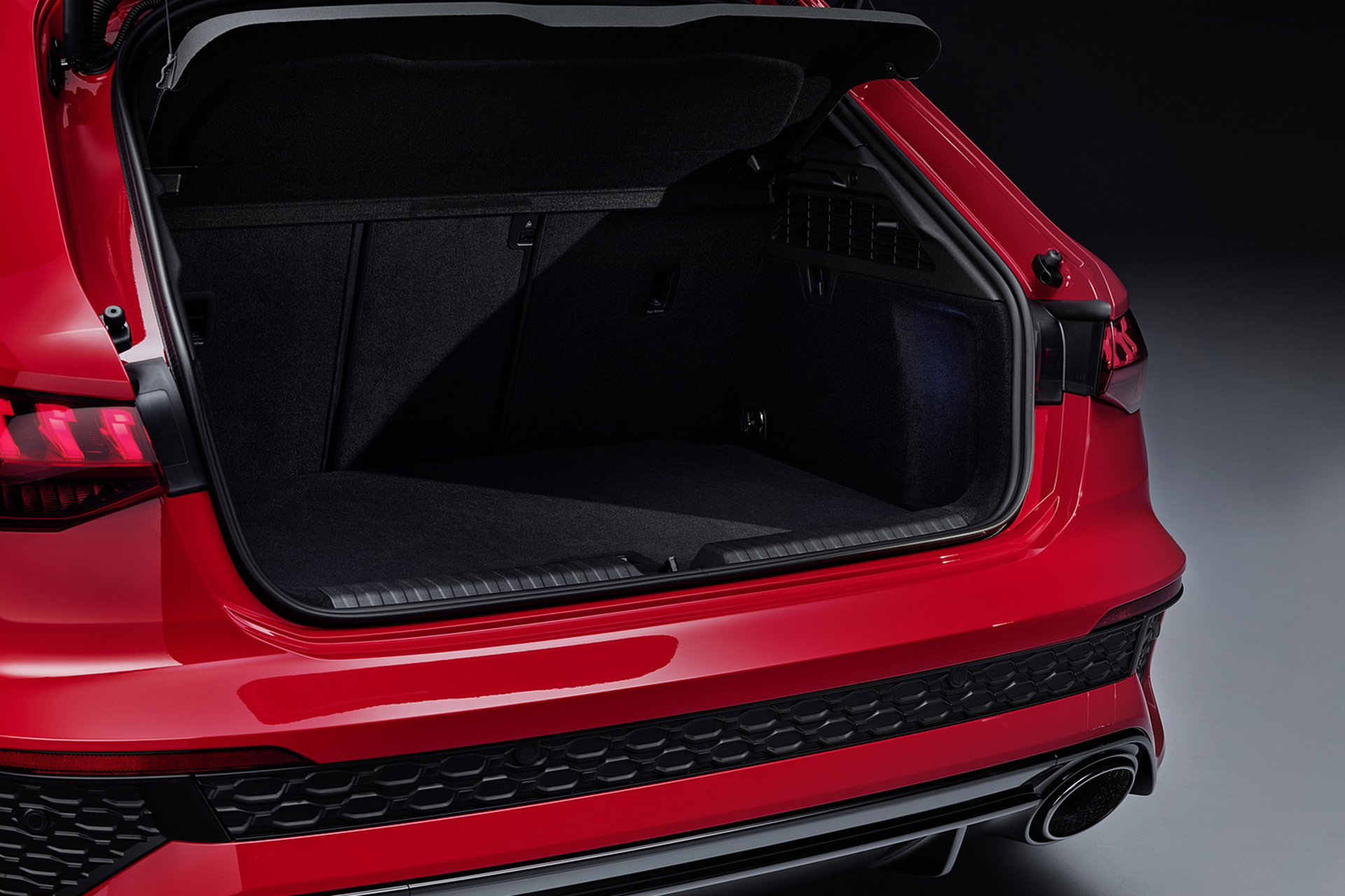 Download 2022 Audi RS3 Sportback - Trunk HD Wallpaper 1921x1280 #81