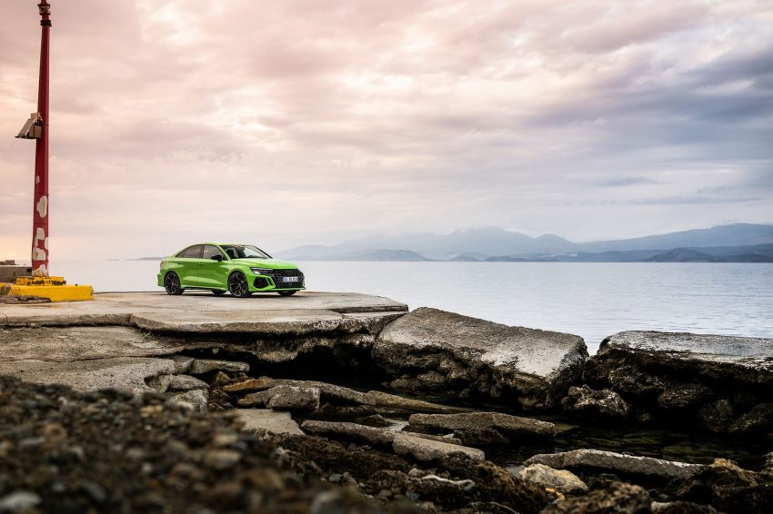 2022 Audi RS3 Sedan - Front Three-Quarter Wallpaper 850x566 #142