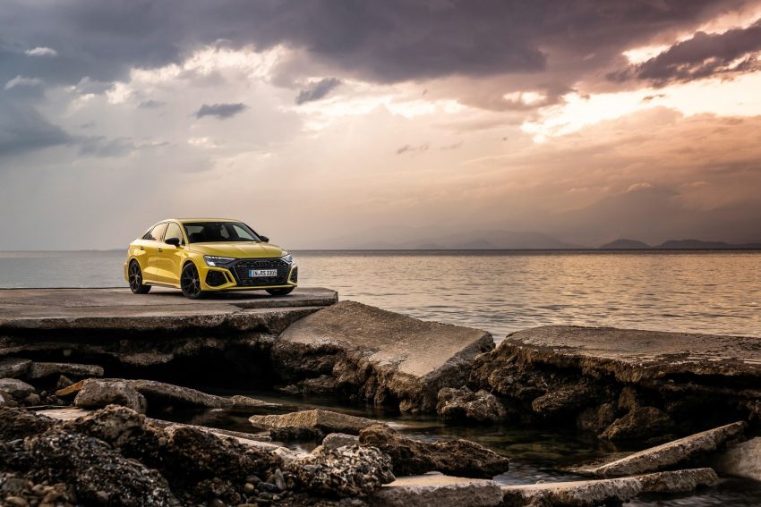 2022 Audi RS3 Sedan - Front Wallpaper 850x567 #118