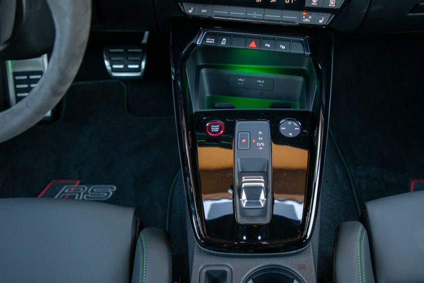 2022 Audi RS3 Sedan - Interior, Detail Wallpaper 850x567 #186