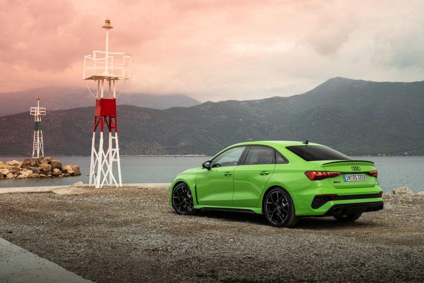 2022 Audi RS3 Sedan - Rear Three-Quarter Wallpaper 850x567 #137