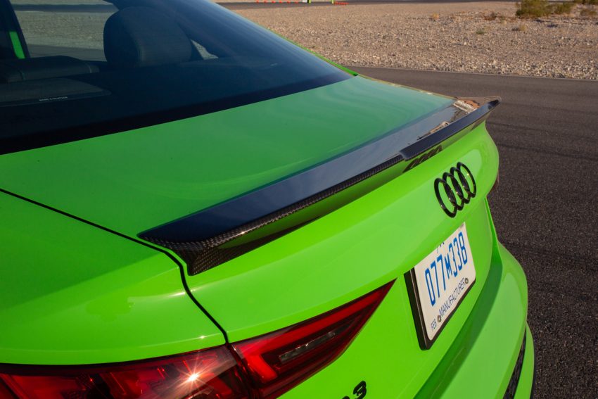 2022 Audi RS3 Sedan - Spoiler Wallpaper 850x567 #177