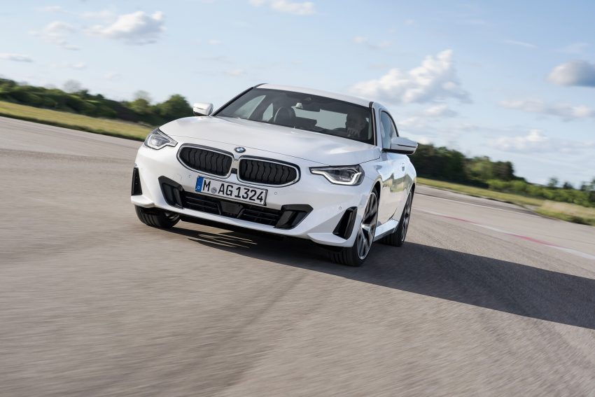 2022 BMW 2 Series Coupe - Front Three-Quarter HD Wallpapers 850x567 #4 2022 BMW 2 Series Coupe - Front Three-Quarter Wallpaper 850x567 #4
