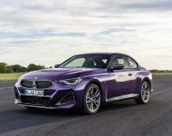 2022 BMW M240i xDrive Coupe - Front Three-Quarter Wallpaper 190x150
