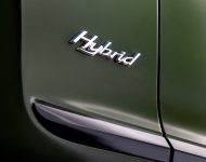2022 Bentley Flying Spur Hybrid - Badge Wallpaper 190x150