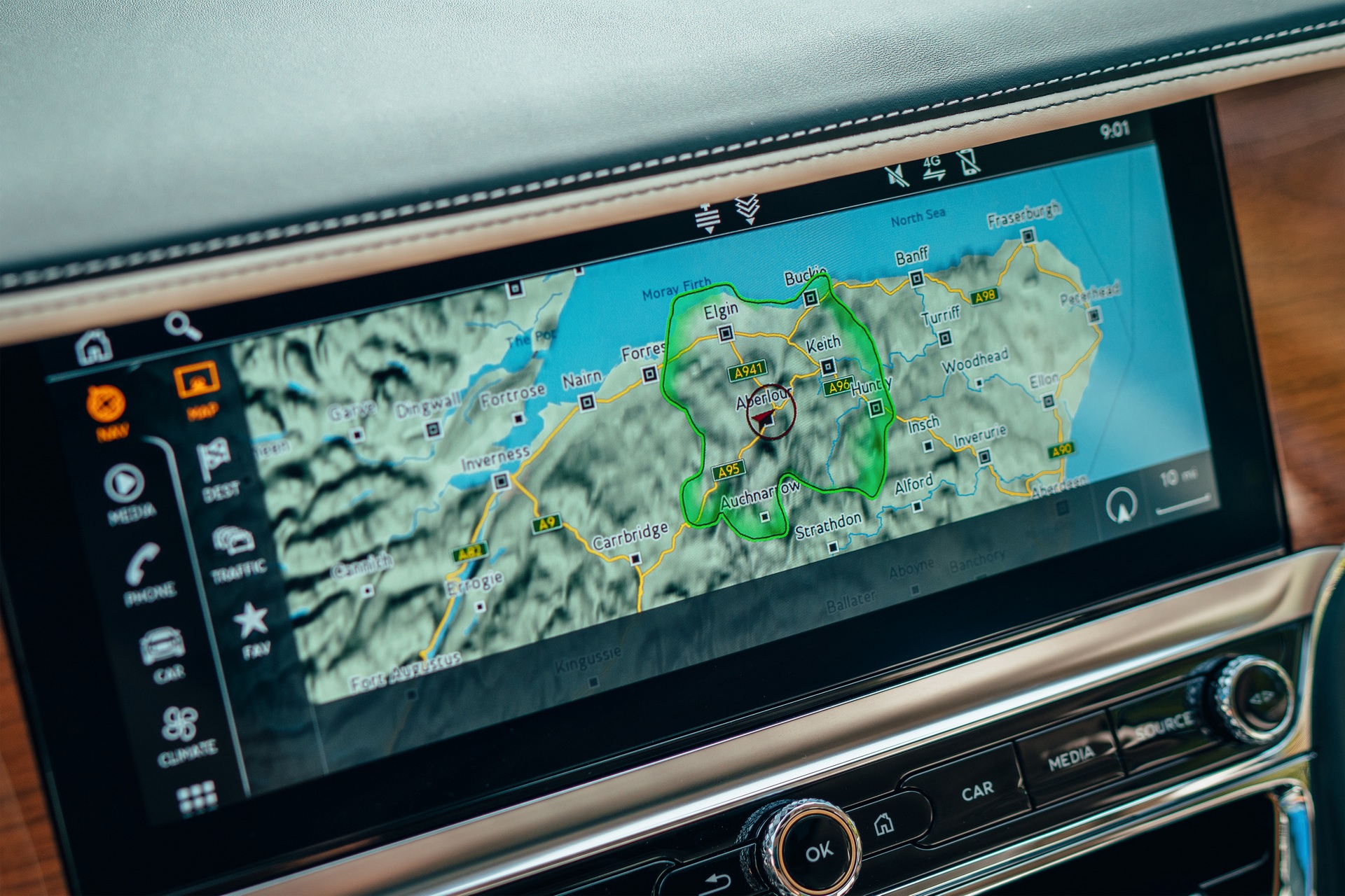 Download 2022 Bentley Flying Spur Hybrid - Central Console HD Wallpaper 1920x1280 #179