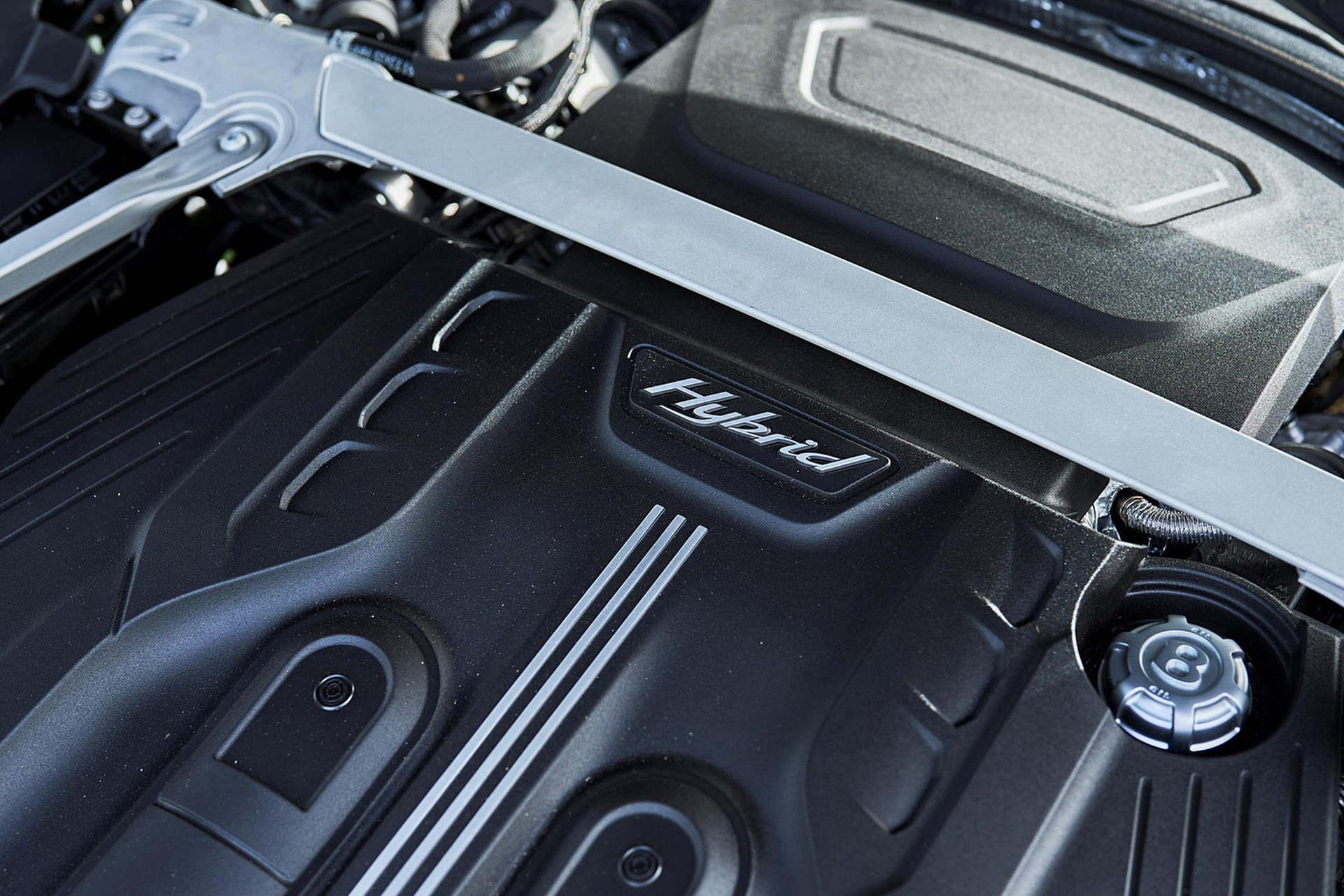 Download 2022 Bentley Flying Spur Hybrid - Engine HD Wallpaper 1921x1281 #105