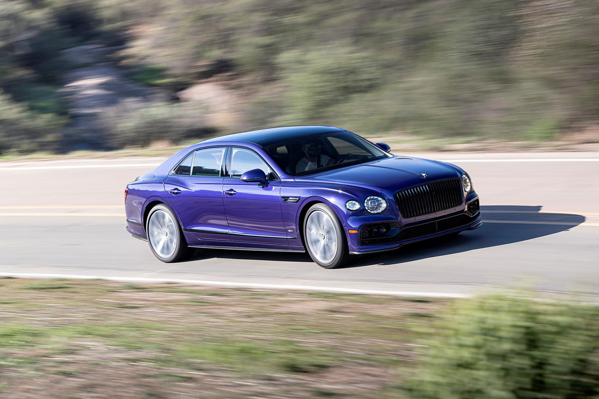 Download 2022 Bentley Flying Spur Hybrid - Front Three-Quarter HD Wallpaper 1921x1281 #37