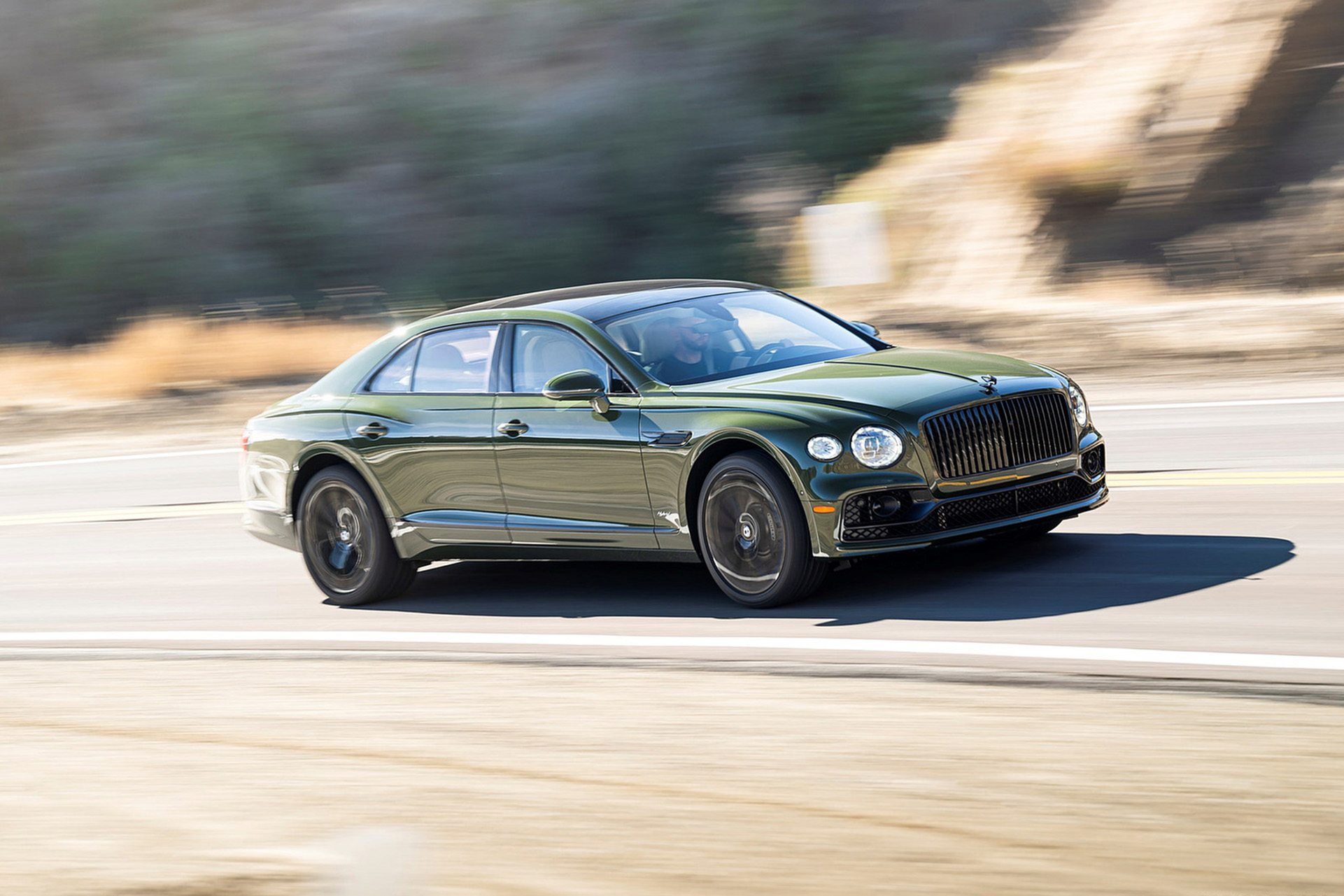 Download 2022 Bentley Flying Spur Hybrid - Front Three-Quarter HD Wallpaper 1921x1281 #38