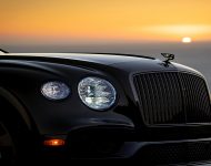 2022 Bentley Flying Spur Hybrid - Headlight Wallpaper 190x150